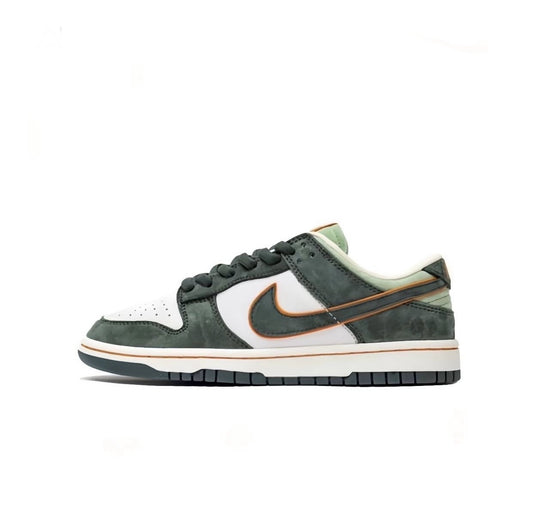 Nikee SB Dunk x Otomo Katsuhiro Green