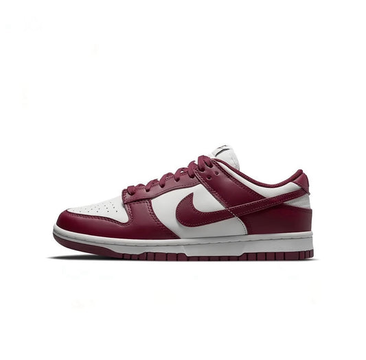 Nikee SB Dunk Beetroot